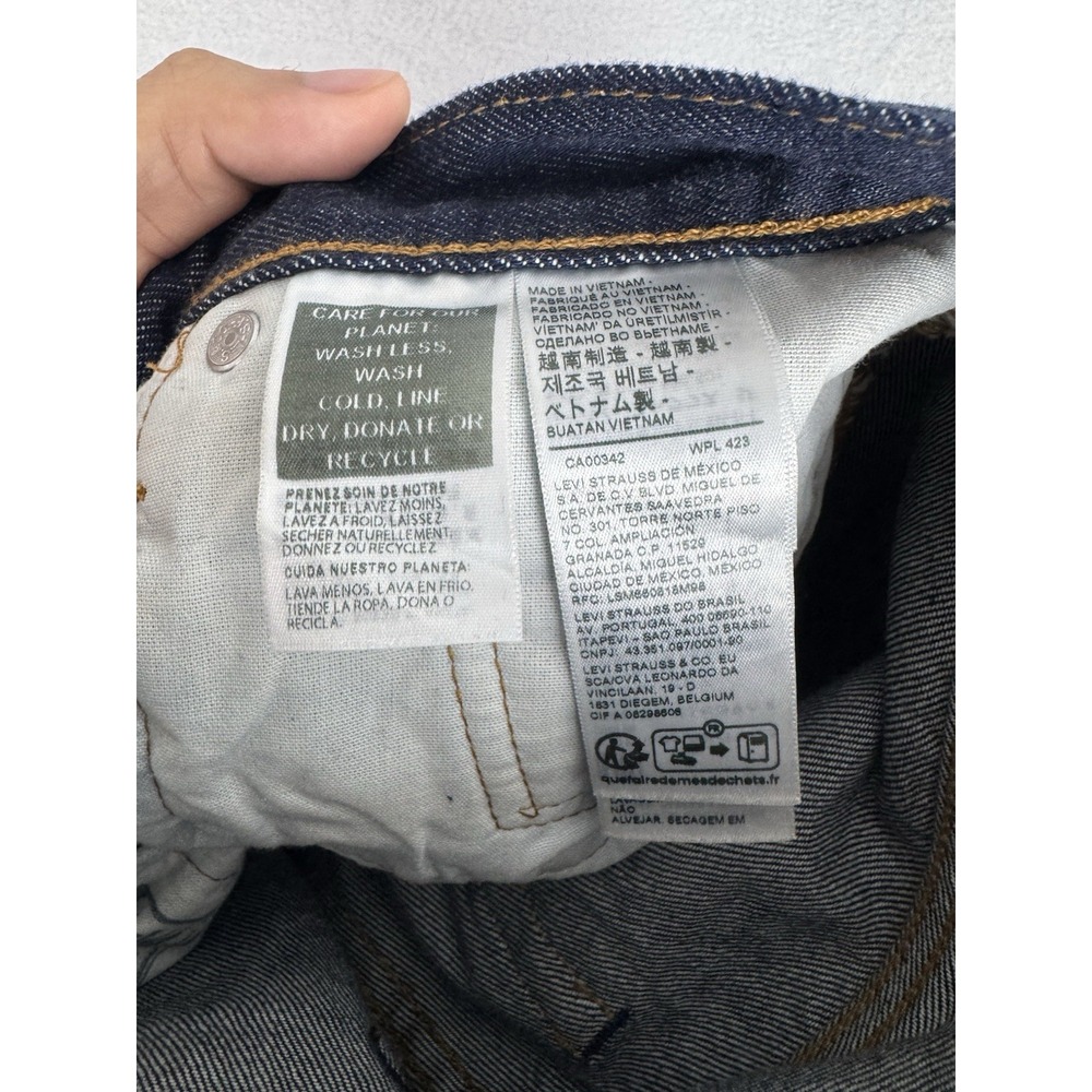 Levis Premium 501 Selvedge Denim Jeans Mens 26x36 (fits 30x35) Dark Wash Blue - Picture 11 of 16
